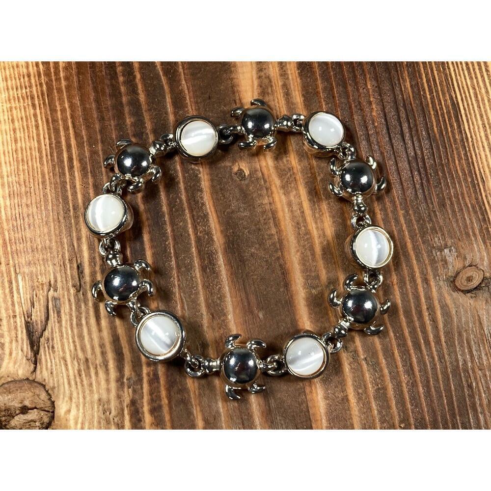 Vintage Moonstone Turtle Link Bracelet Silver Tone Magnetic Clasp 7.5”